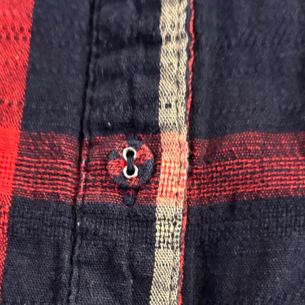 Skies Are Blue‎ Navy and Red Plaid Shirt - Picture 3 of 7